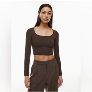 New Aritzia Babaton Sculpt Knit Prominence Longsleeve